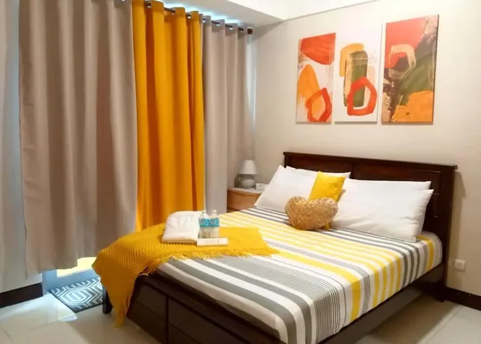 Queen V Staycation Tower C Aparthotel 4*